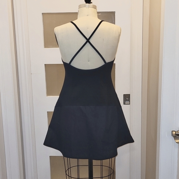 Kollontaï Strappy Grey/Black Tunic - XL - Picture 4 of 7